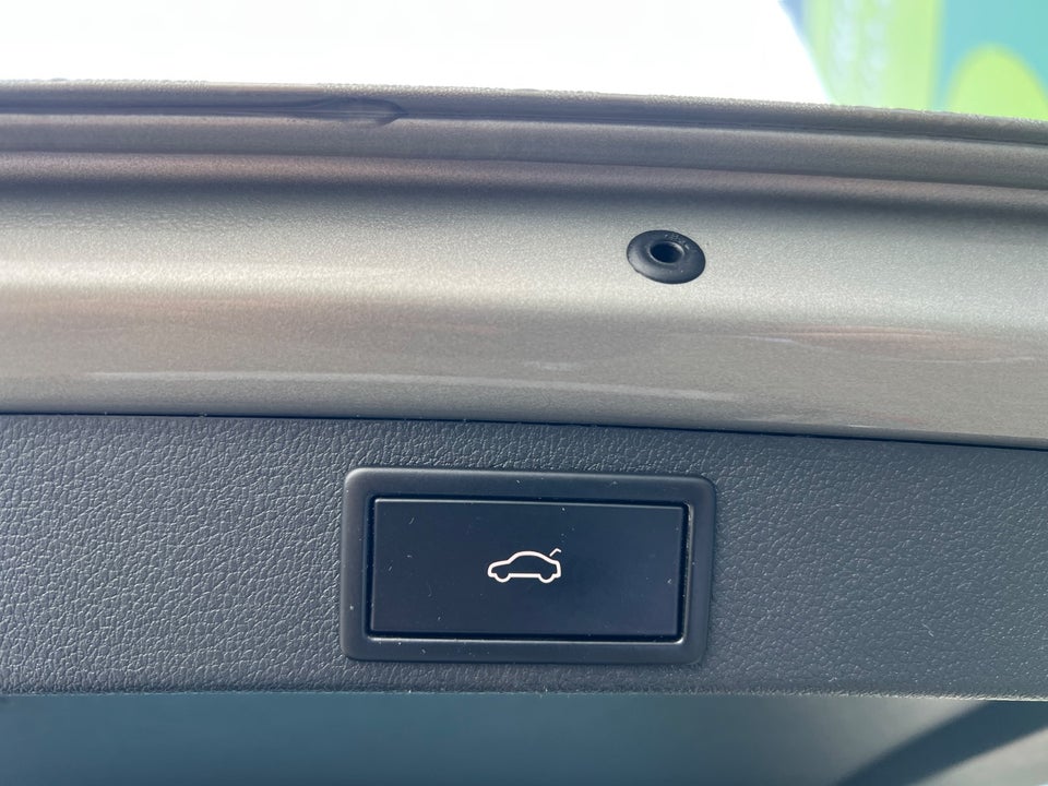 Skoda Octavia 1,6 TDi 115 Business Line Combi DSG 5d