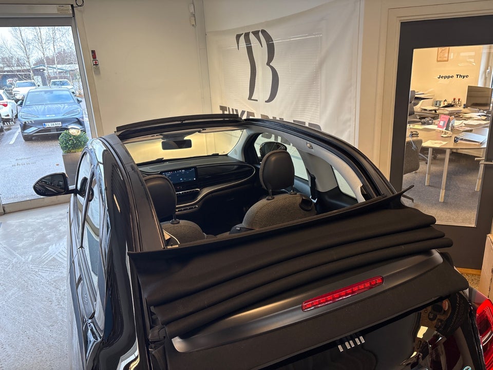 Fiat 500e 42 Icon Cabrio 2d