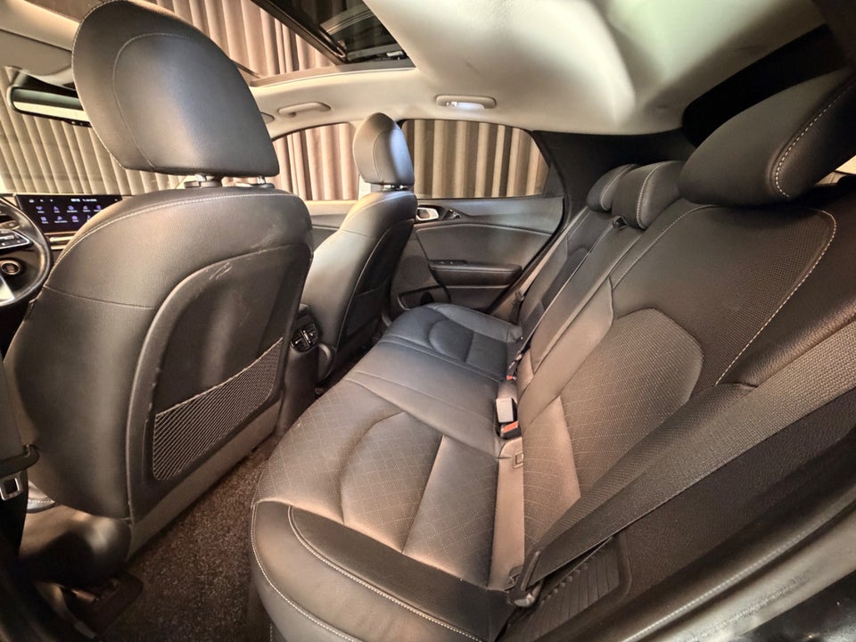 Kia XCeed 1,6 PHEV Upgrade DCT 5d