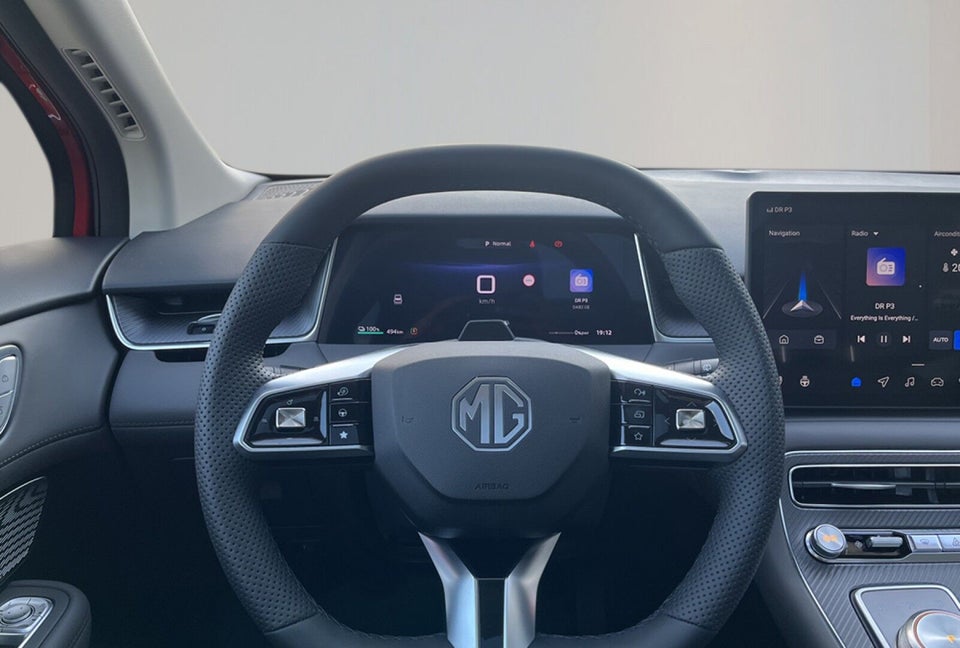 MG MGS6 77 Luxury Long Range 5d