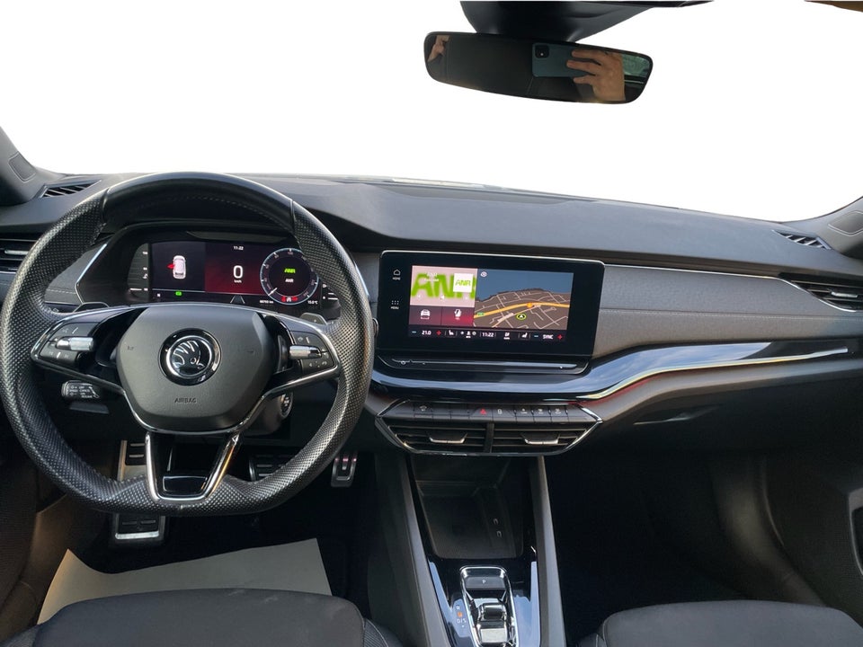 Skoda Octavia 1,5 eTSi 150 Business Executive Combi DSG 5d