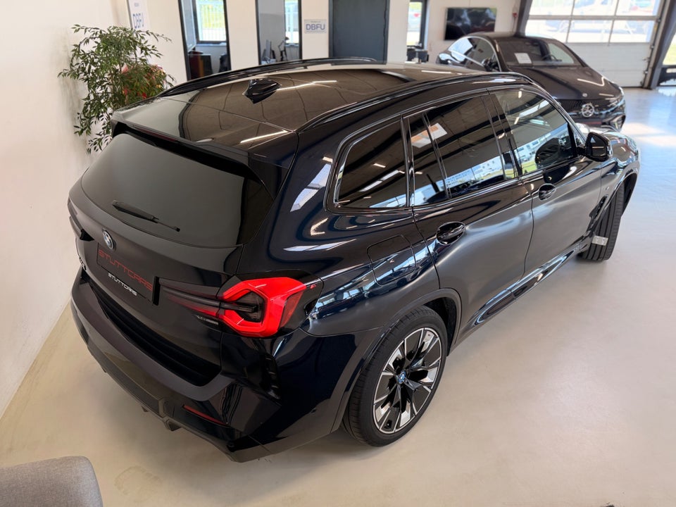 BMW iX3 Charged Plus M-Sport 5d