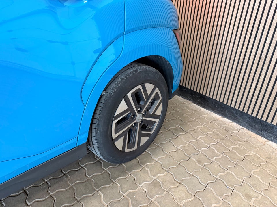 Hyundai Kona 64 EV Ultimate 5d