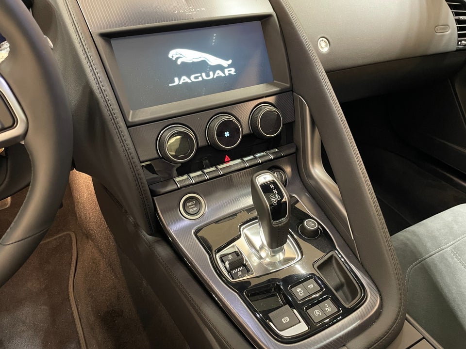 Jaguar F-Type 2,0 P300 R-Dynamic Coupé aut. 2d