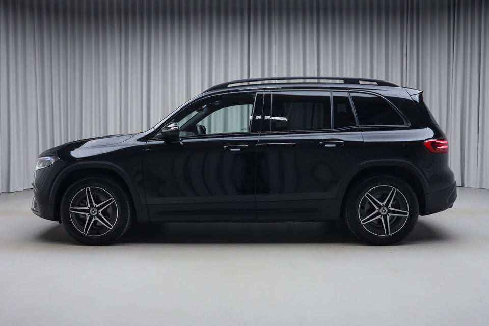 Mercedes EQB250+ AMG Advance 5d