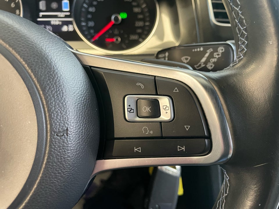 VW Golf VII 1,4 GTE DSG 5d