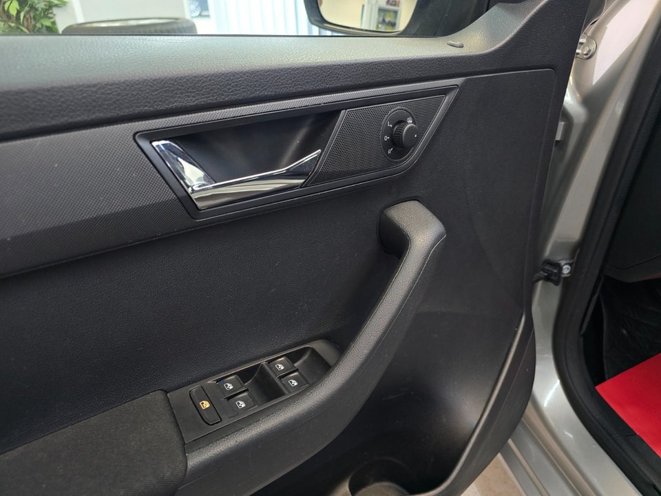 Skoda Fabia 1,0 TSi 95 Ambition Combi 5d