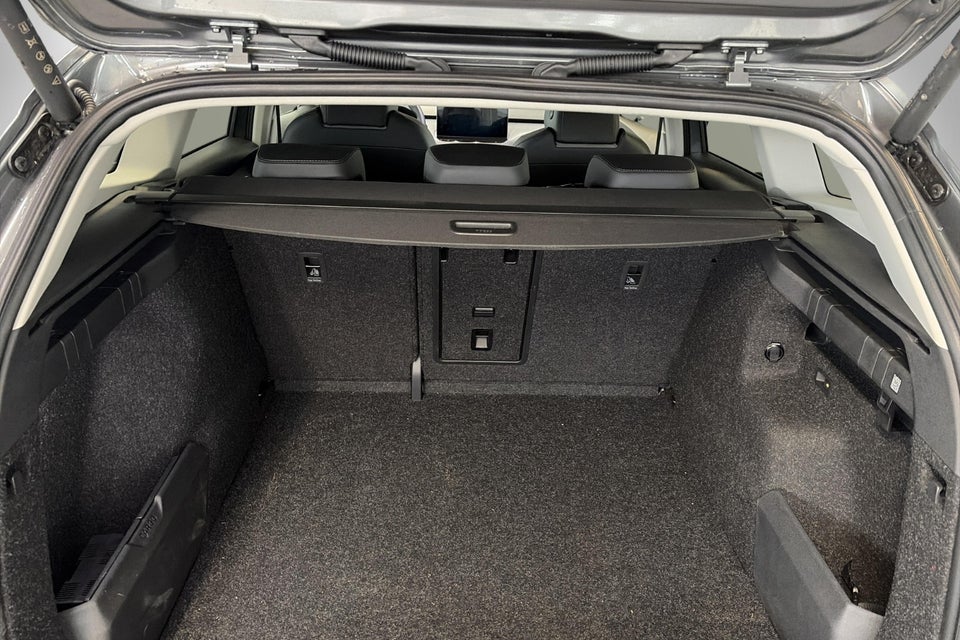 Skoda Enyaq 85 iV Selection 5d