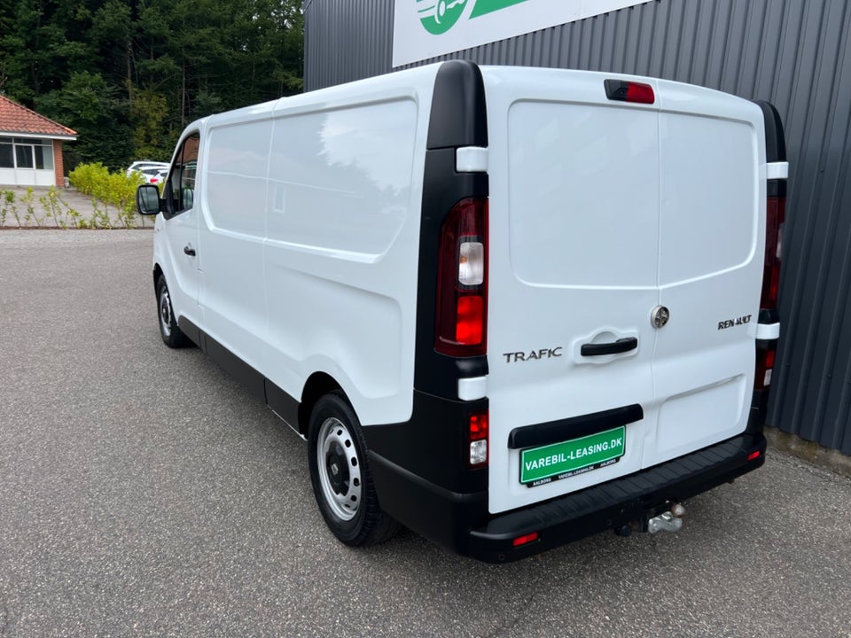 Renault Trafic T29 2,0 dCi 145 L2H1 EDC