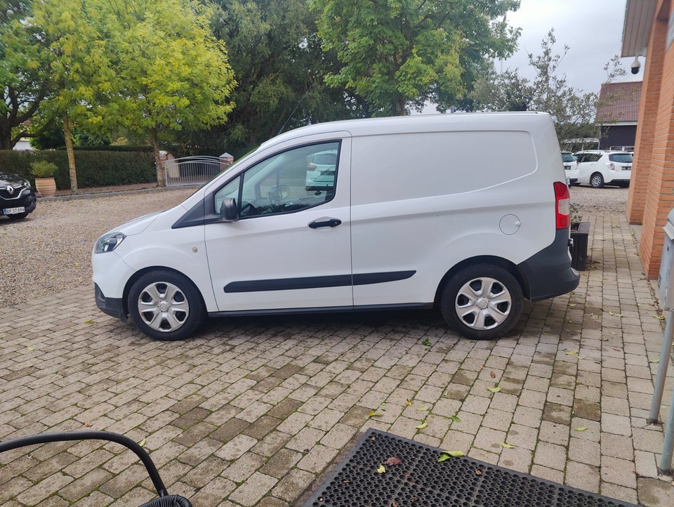 Ford Transit Courier 1,5 TDCi 100 Trend Van 4d