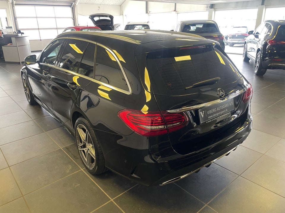 Mercedes C300 de 2,0 AMG Line aut. 4d