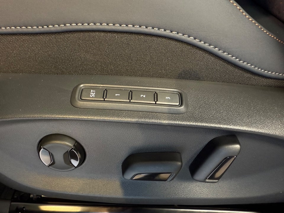 Cupra Tavascan 77 Adrenaline 5d