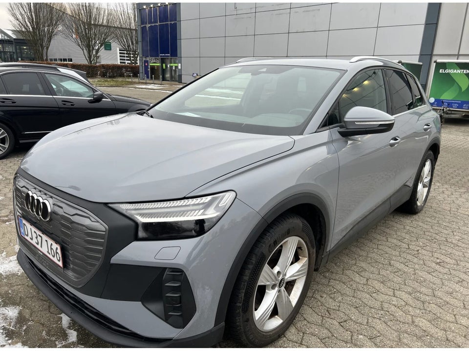 Audi Q4 e-tron 40 Advanced 5d