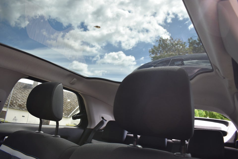 Citroën C4 Cactus 1,2 PureTech 110 SkyLine 5d