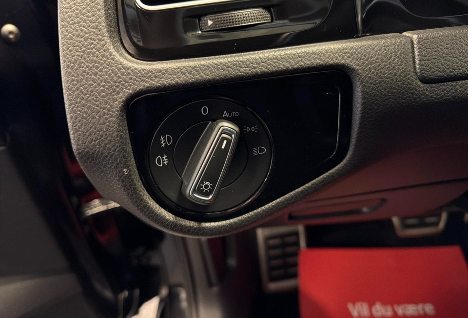 VW Golf VII 1,6 TDi 115 Comfortline DSG 5d