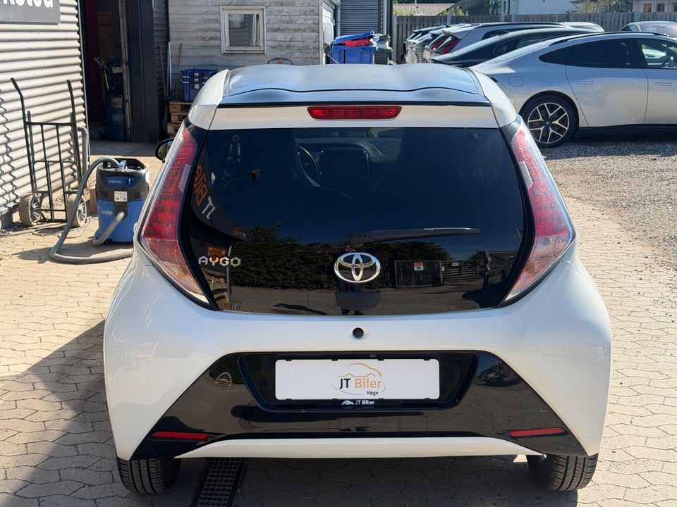 Toyota Aygo 1,0 VVT-i x-cellence 5d