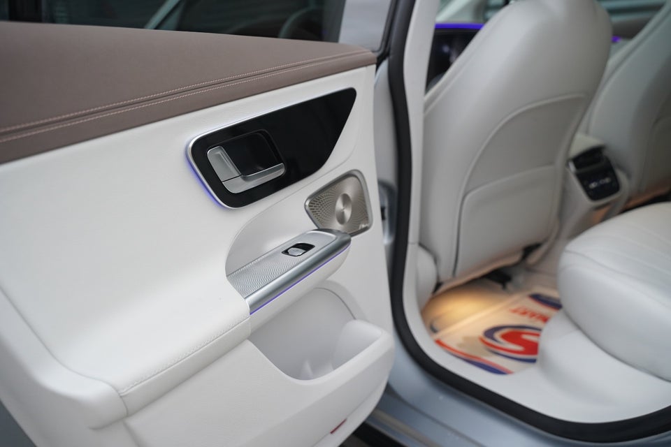 Mercedes EQE500 4Matic 4d