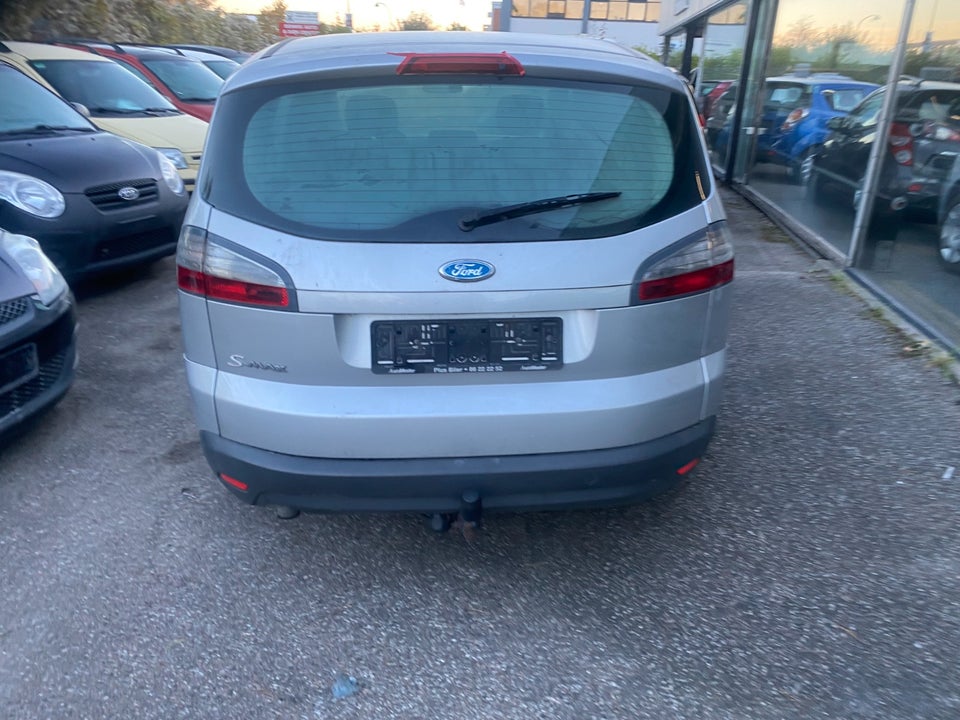 Ford S-MAX 1,8 TDCi 125 Trend 7prs 5d