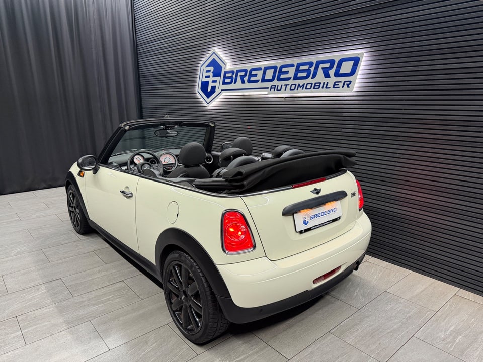 MINI One 1,6 Cabriolet aut. 2d
