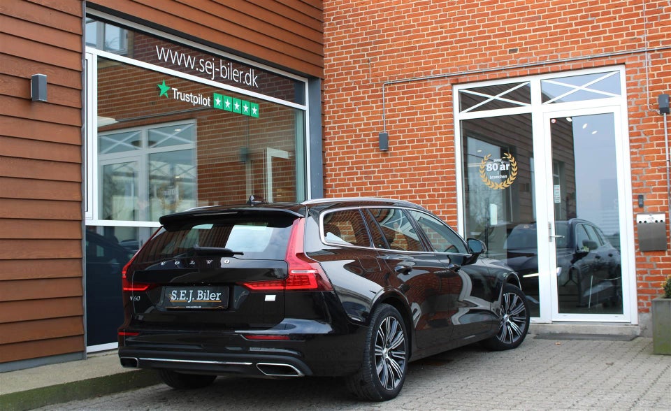 Volvo V60 2,0 T6 ReCharge Inscription X aut. AWD 5d