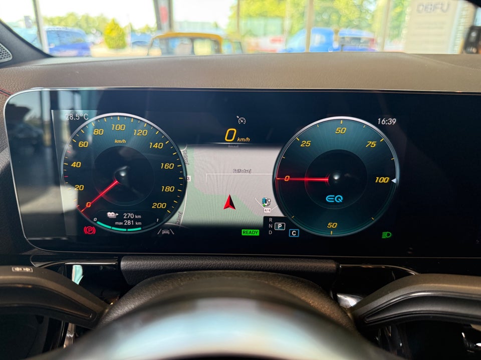 Mercedes EQA250 AMG Line 5d