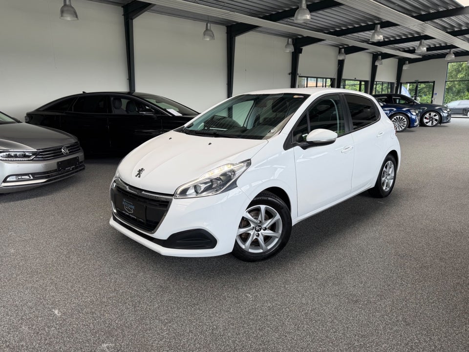 Peugeot 208 1,6 BlueHDi 100 Active 5d