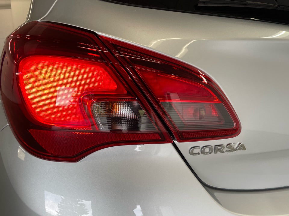 Opel Corsa 1,4 16V OPC Line 5d