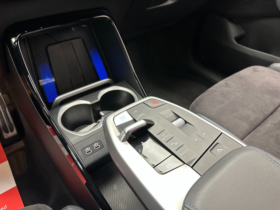 BMW iX1 eDrive20 M-Sport Pro 5d