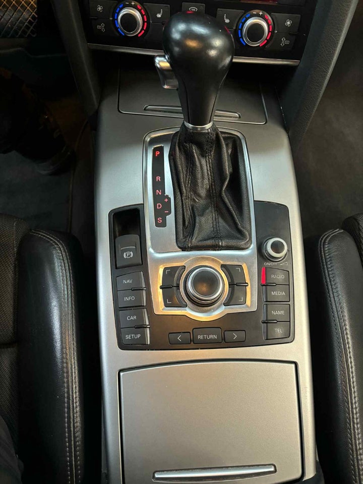 Audi A6 2,4 V6 Avant Multitr. 5d
