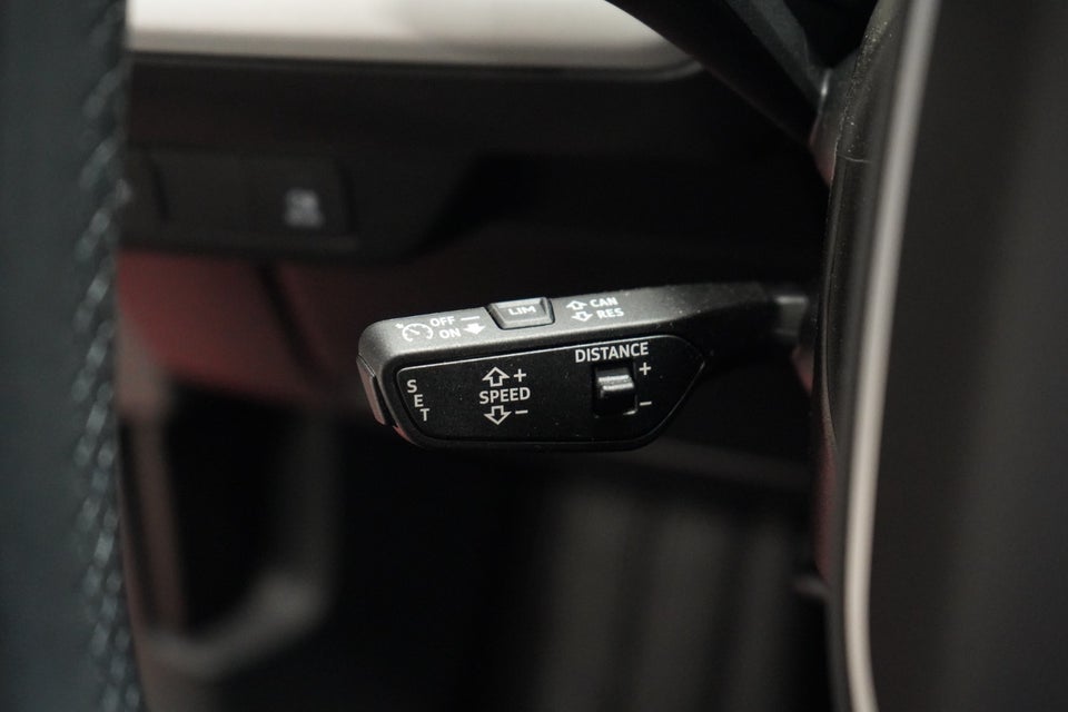 Audi Q4 e-tron 45 S-line 5d