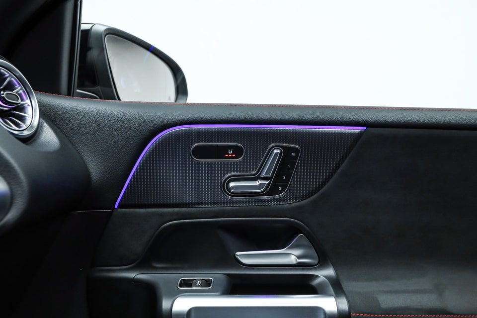 Mercedes EQB350 AMG Line 4Matic 7prs 5d