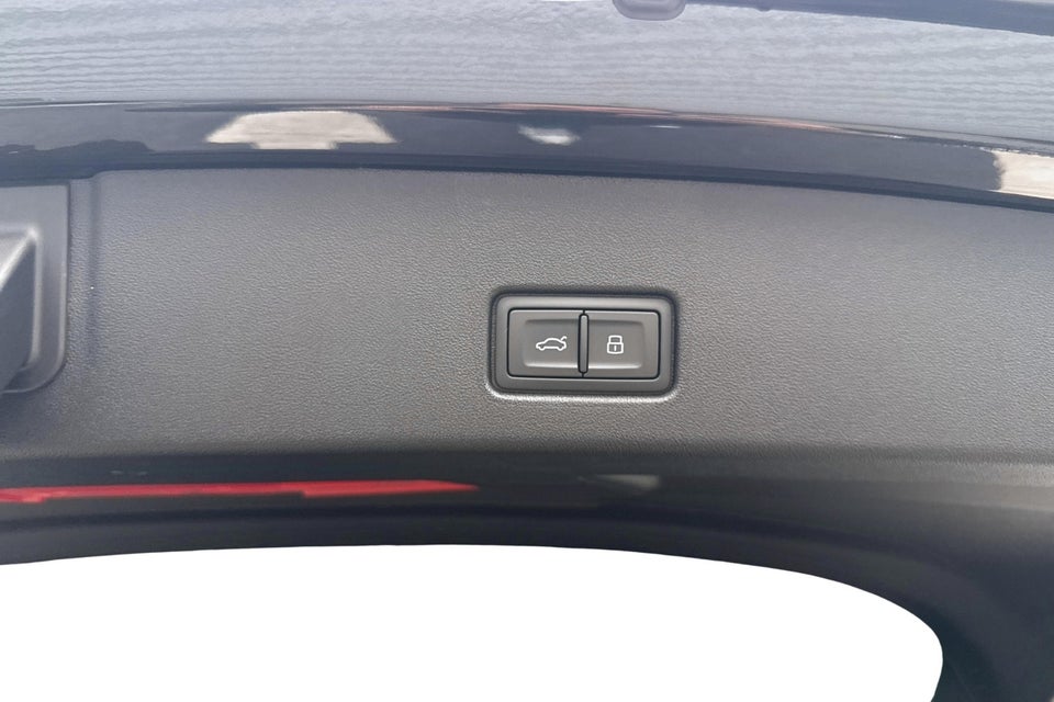 Audi Q4 e-tron 45 S-line Edition 5d