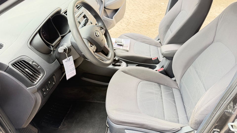 Kia Rio 1,1 CRDi 75 Active 5d