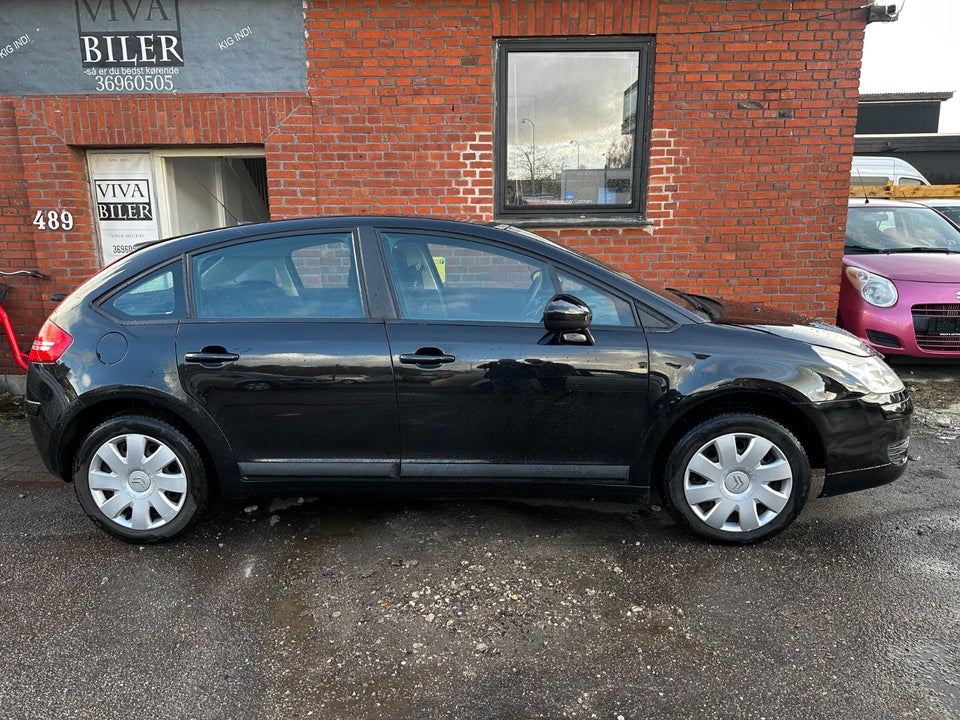 Citroën C4 1,6 HDi 110 SX Pack E6G 5d