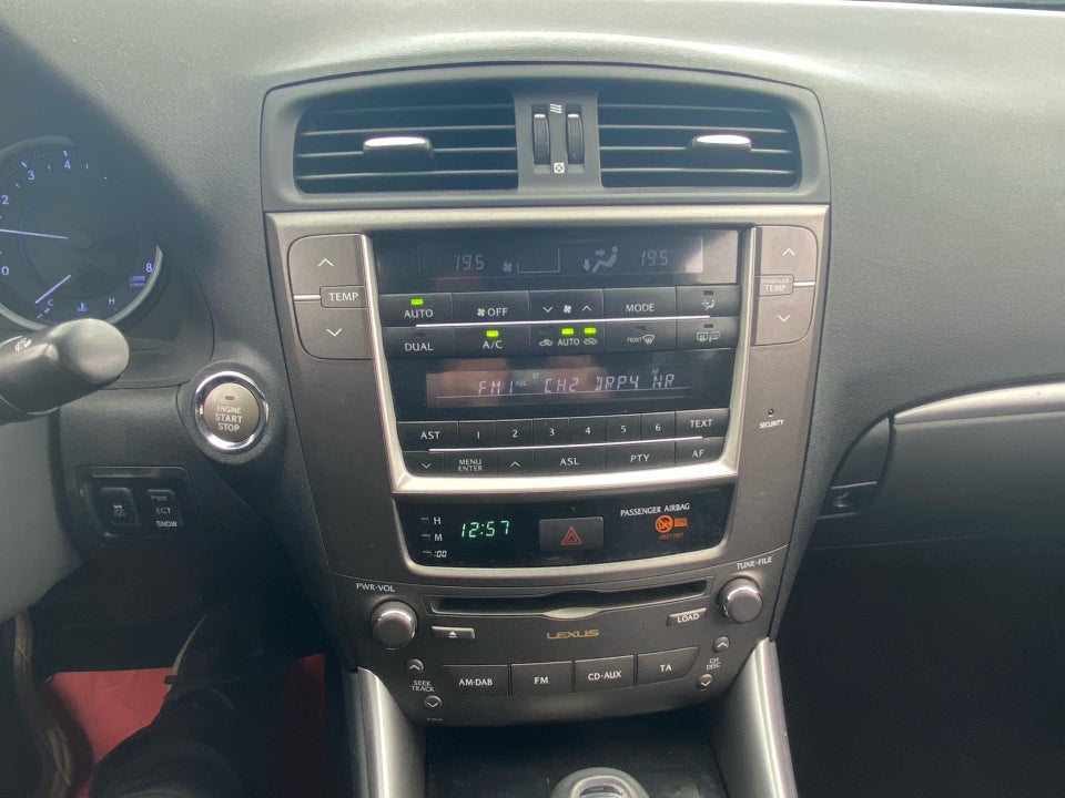 Lexus IS250 2,5 aut. 4d