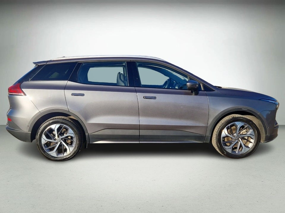 Aiways U5 Premium 5d