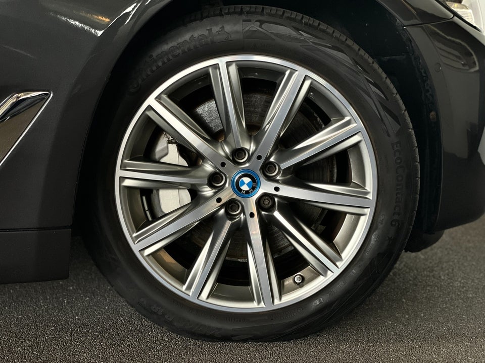 BMW 530e 2,0 Touring Sport Line aut. 5d