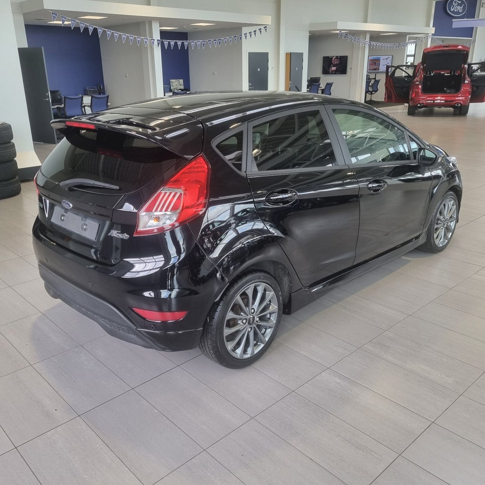 Ford Fiesta 1,0 EcoBoost ST-Line 5d