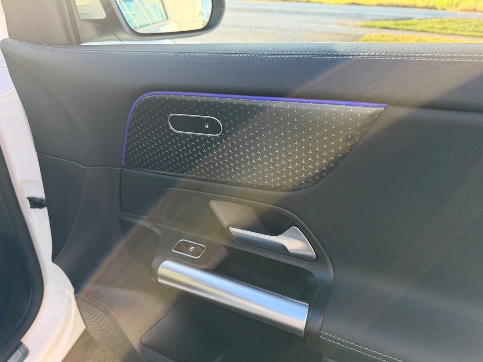 Mercedes EQA250+ Progressive 5d