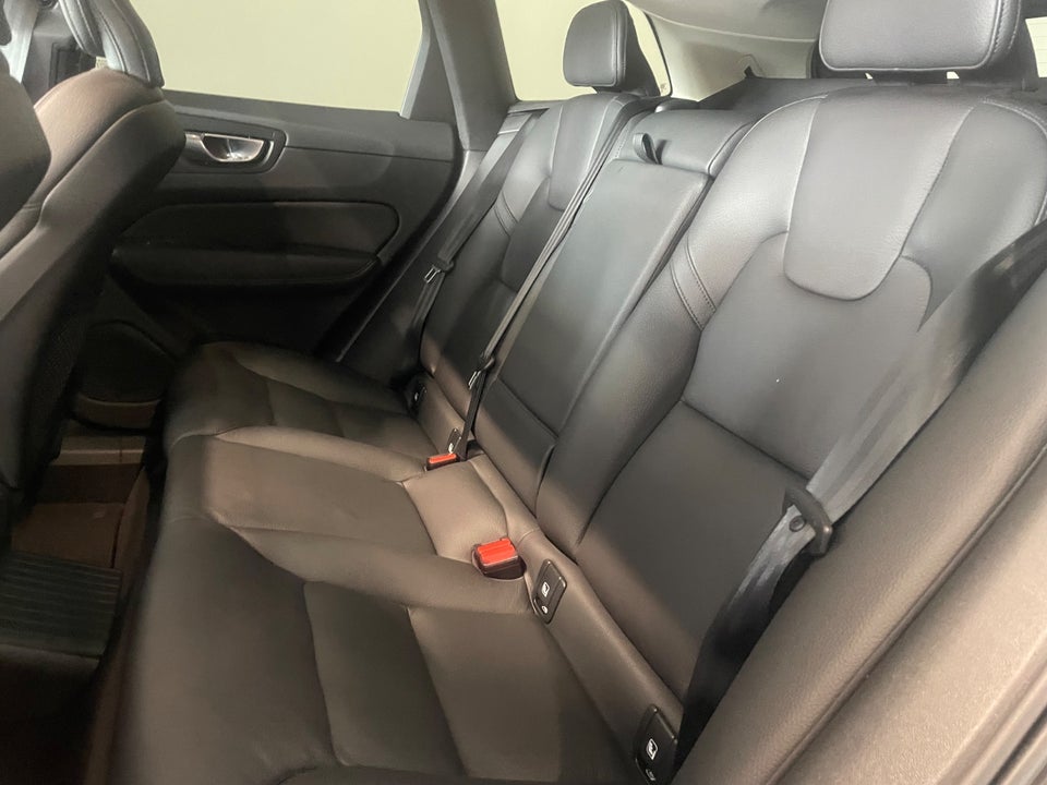 Volvo XC60 2,0 T6 ReCharge Plus Bright aut. AWD 5d