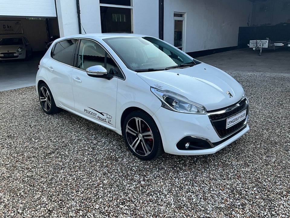 Peugeot 208 1,6 BlueHDi 100 Desire 5d