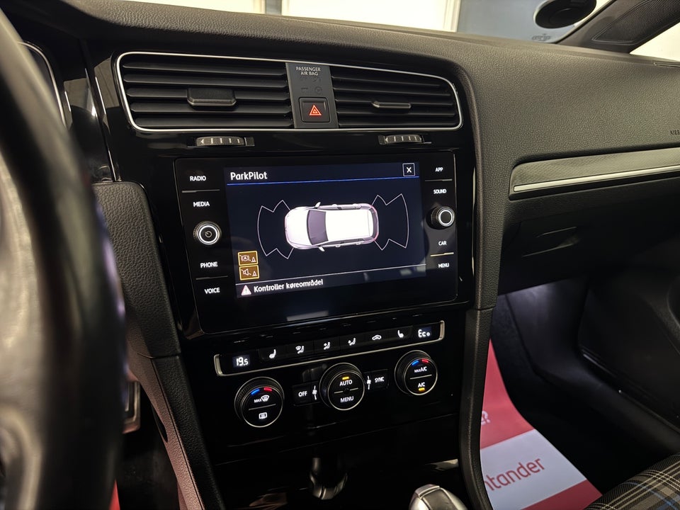 VW Golf VII 1,4 GTE DSG 5d