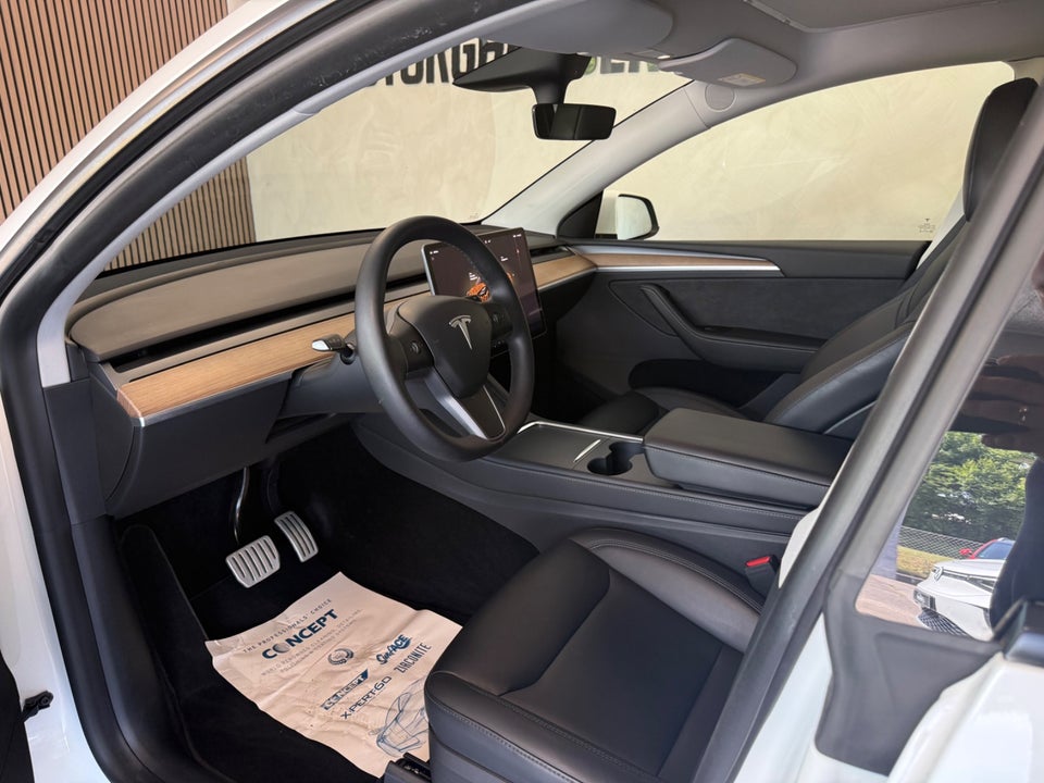 Tesla Model Y Performance AWD 5d