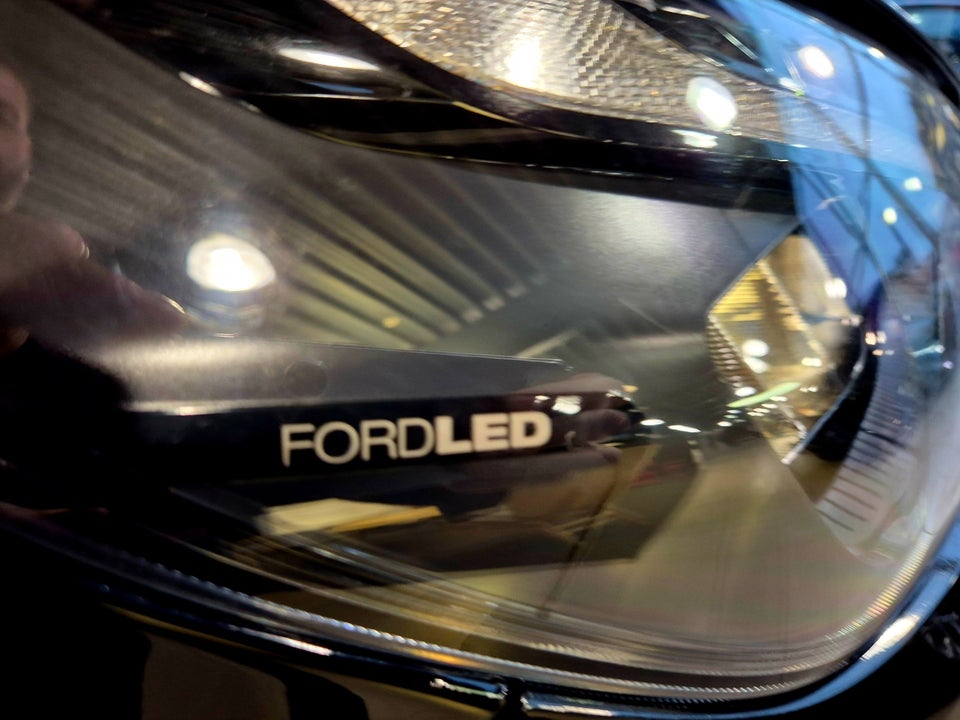 Ford Transit Custom 320L 2,0 EcoBlue Trend