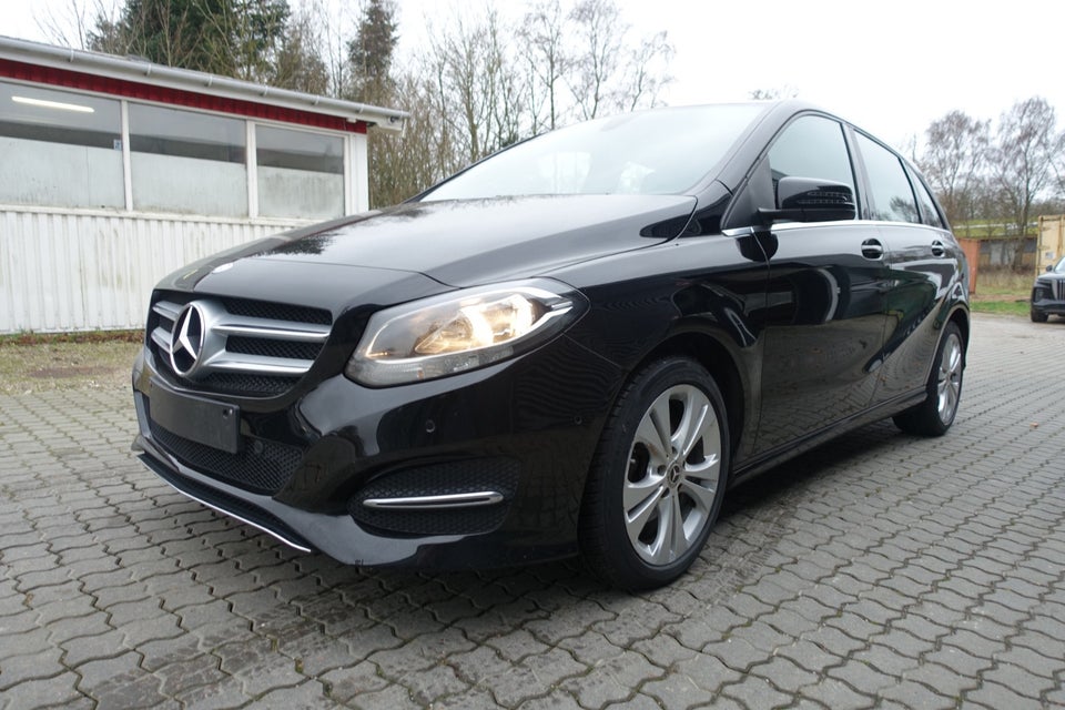 Mercedes B200 d 2,2 Business aut. 5d