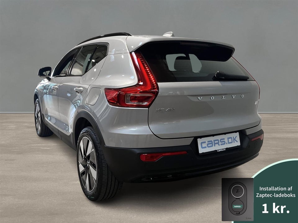 Volvo XC40 Standard Range Plus 5d