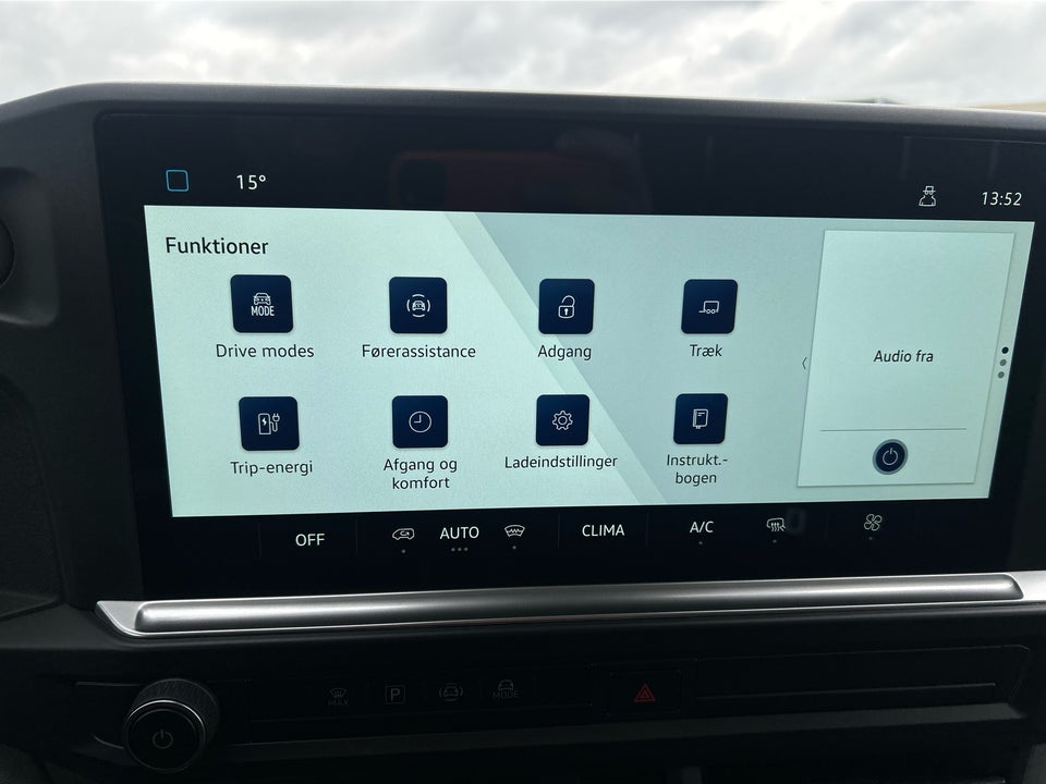 VW e-Transporter 64 Comfort Kassevogn SWB