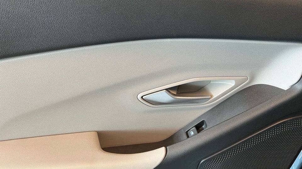 Ford Explorer 79 Premium Extended Range AWD 5d