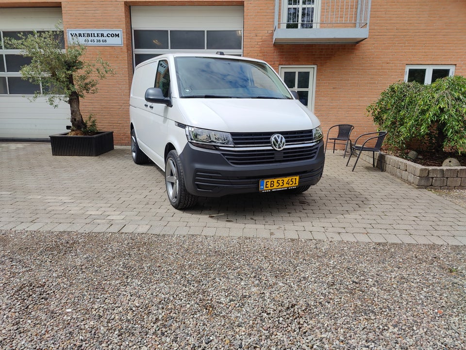 VW Transporter 2,0 TDi 150 Kassevogn DSG kort