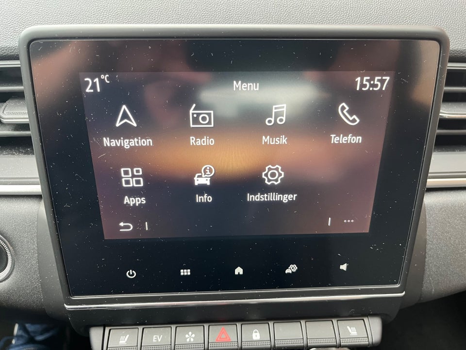 Renault Captur 1,6 E-Tech Zen 5d